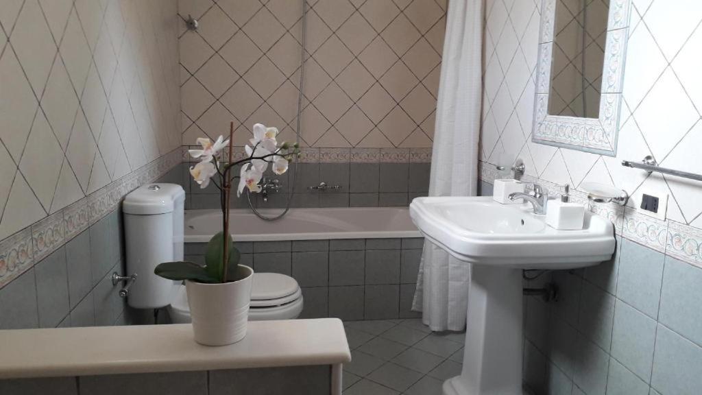 הוילה נוטו La Casa Re Basuli מראה חיצוני תמונה